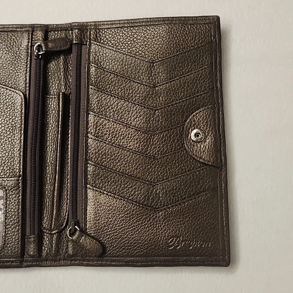 Brighton Embossed Medallion Leather Wallet in Dark Brown